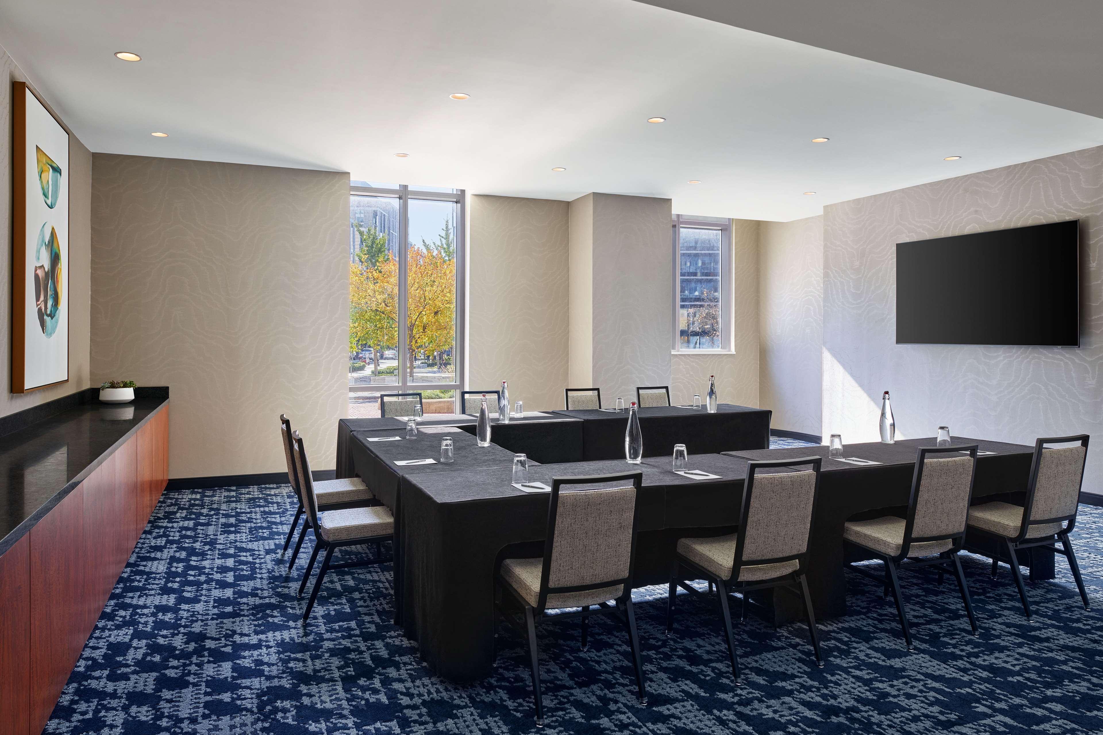 Embassy Suites By Hilton Washington Dc Convention Center Extérieur photo